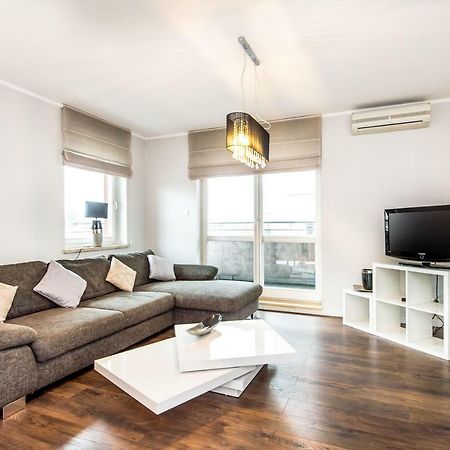 Super-Apartamenty Targi Poznanskie Extérieur photo